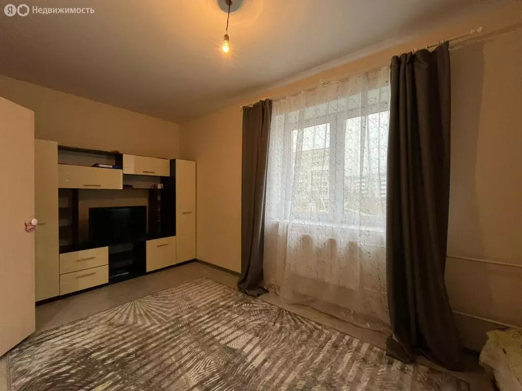 2-комнатная квартира: Ирбит, улица Маршала Жукова, 17/1 (44.3 м) - Фото 2