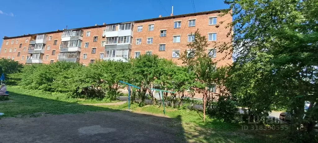 3-к кв. Свердловская область, Среднеуральск ул. Кирова, 28 (56.1 м) - Фото 0