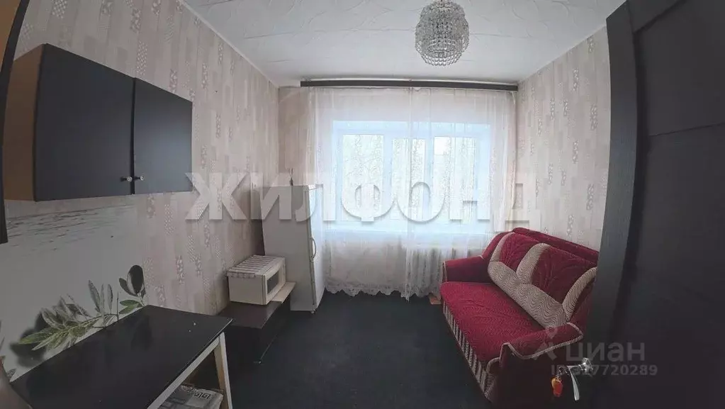 Комната Ханты-Мансийский АО, Нефтеюганск 10-й мкр, 28 (10.9 м) - Фото 1