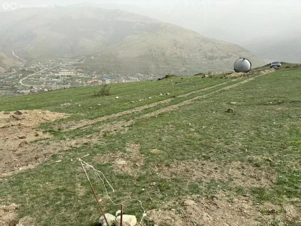 Участок в посёлок Верхний Фиагдон, улица Верхний Фиагдон (10 м) - Фото 0