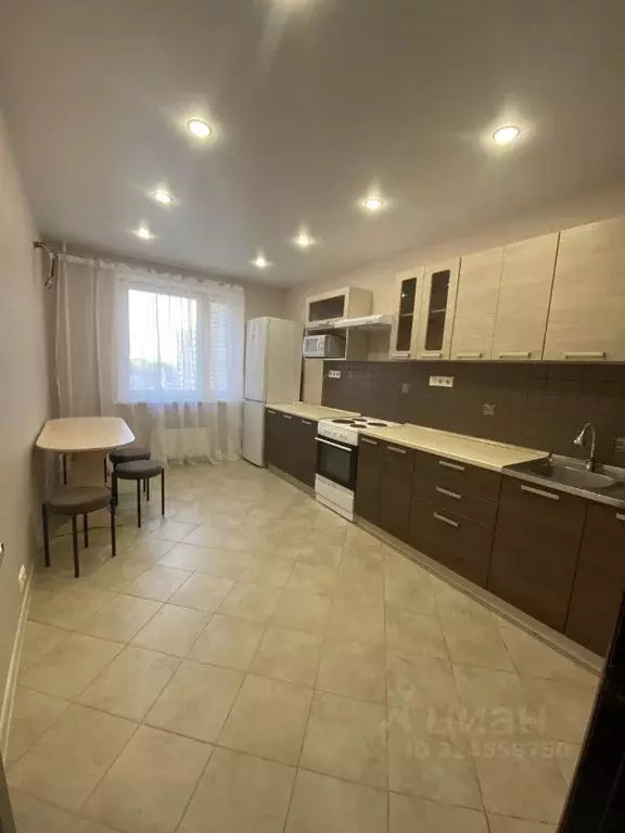 2-к кв. Московская область, Лобня ул. Ленина, 71 (62.0 м) - Фото 2