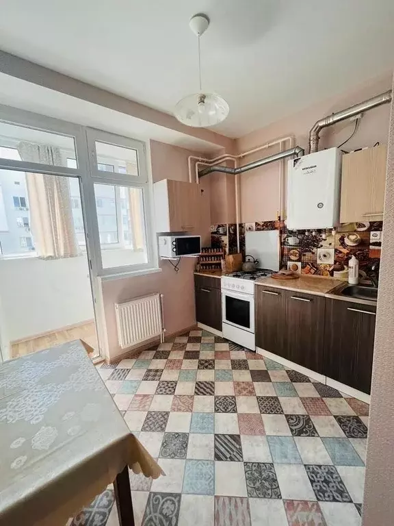 1-к кв. Крым, Симферополь ул. Батурина, 93 (35.0 м) - Фото 0