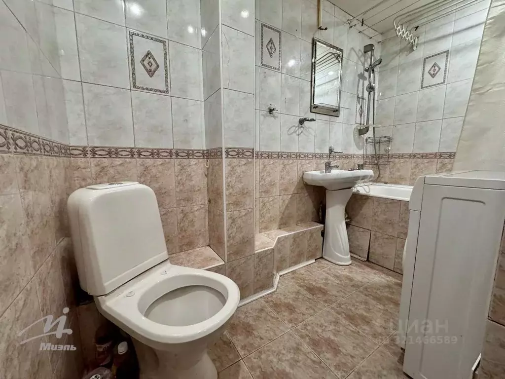 2-к кв. Алтайский край, Барнаул ул. Энтузиастов, 40 (53.0 м) - Фото 2