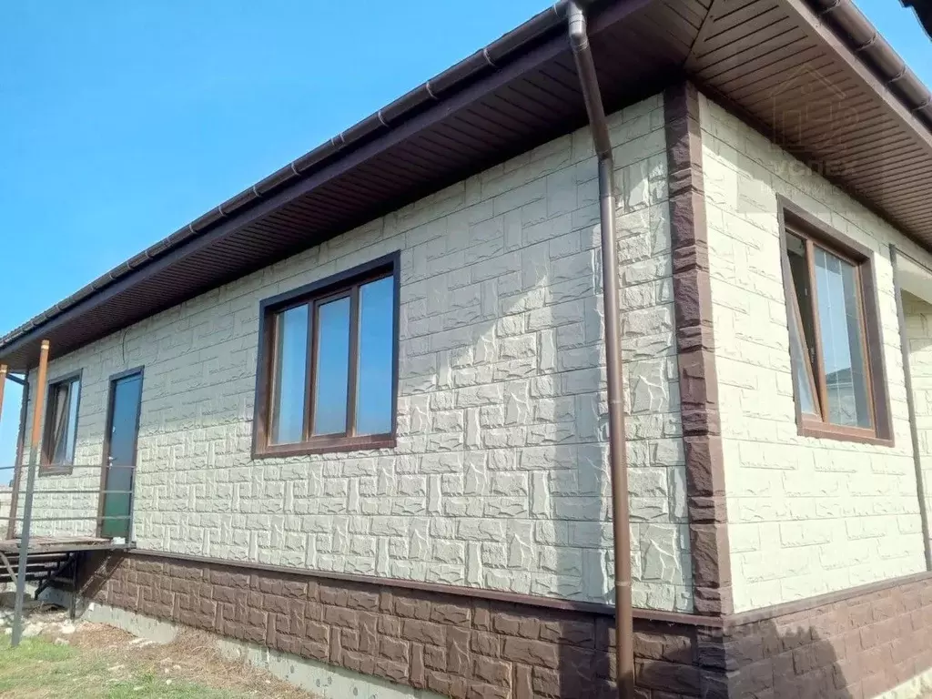 Дом в Крым, Феодосия городской округ, с. Береговое ул. Гагарина, 34 ... - Фото 1
