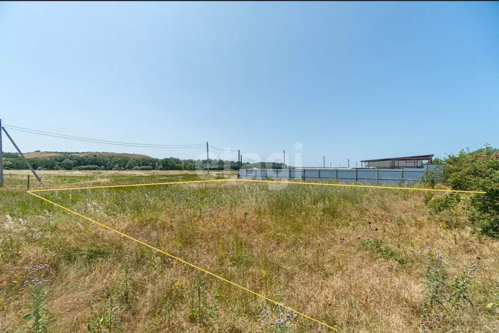 Участок в Крым, Бахчисарайский район, с. Песчаное  (6.25 сот.) - Фото 1