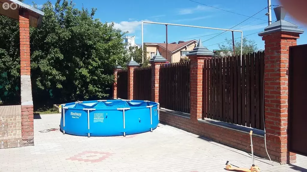 Дом в Йошкар-Ола, улица Караваева, 16 (200 м) - Фото 0