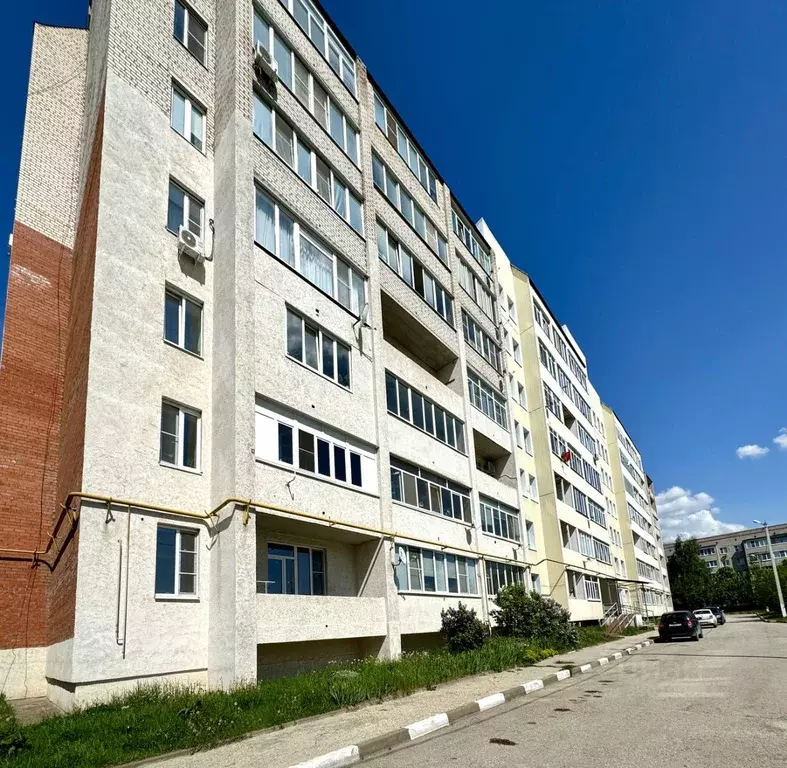 1-к кв. Тульская область, Алексин Тульская ул., 132В (42.0 м) - Фото 1
