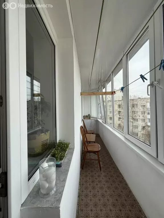 3-комнатная квартира: Евпатория, улица имени 60-летия Октября, 22А ... - Фото 1