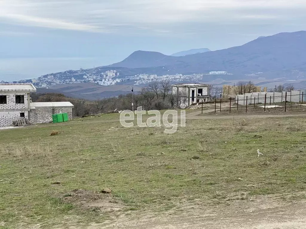 Участок в Крым, Алушта городской округ, с. Лучистое  (10.0 сот.) - Фото 0