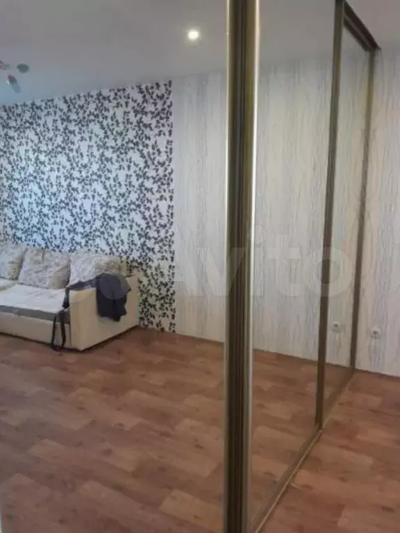 1-к. квартира, 45 м, 9/10 эт. - Фото 0