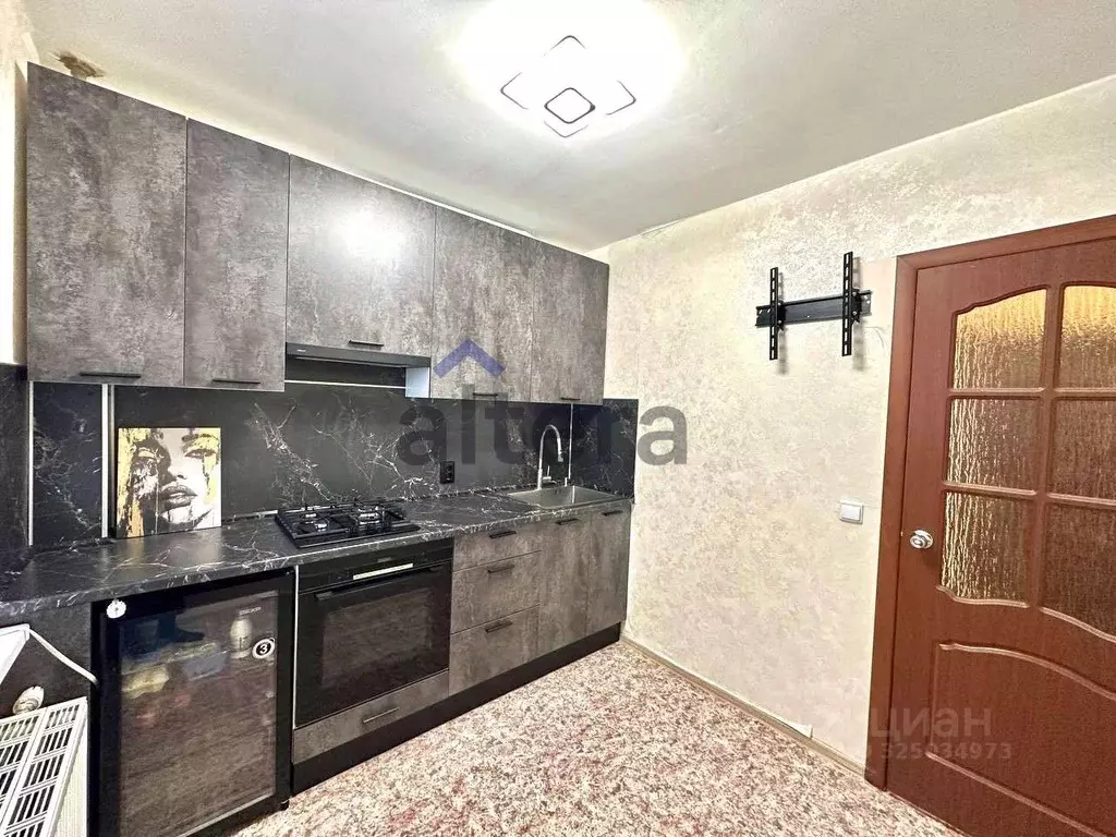 1-к кв. Татарстан, Казань Ютазинская ул., 6Бк1 (28.2 м) - Фото 2