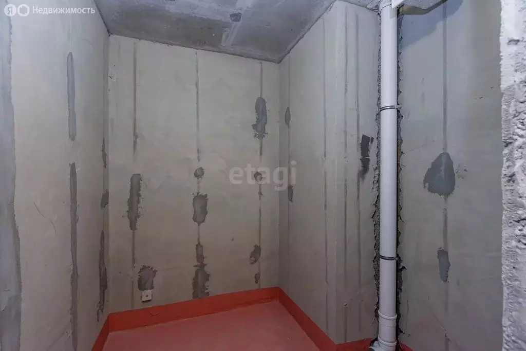 Квартира-студия: Тюмень, улица Василия Подшибякина, 7 (31.6 м) - Фото 2
