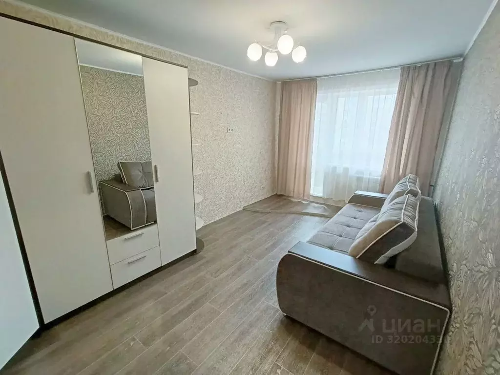2-к кв. Кемеровская область, Новокузнецк ул. Кирова, 95 (46.0 м) - Фото 1