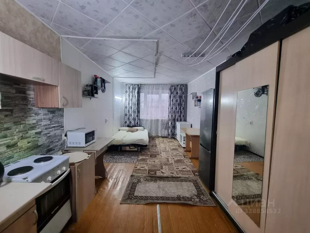 Комната Свердловская область, Екатеринбург ул. Титова, 25 (17.9 м) - Фото 1