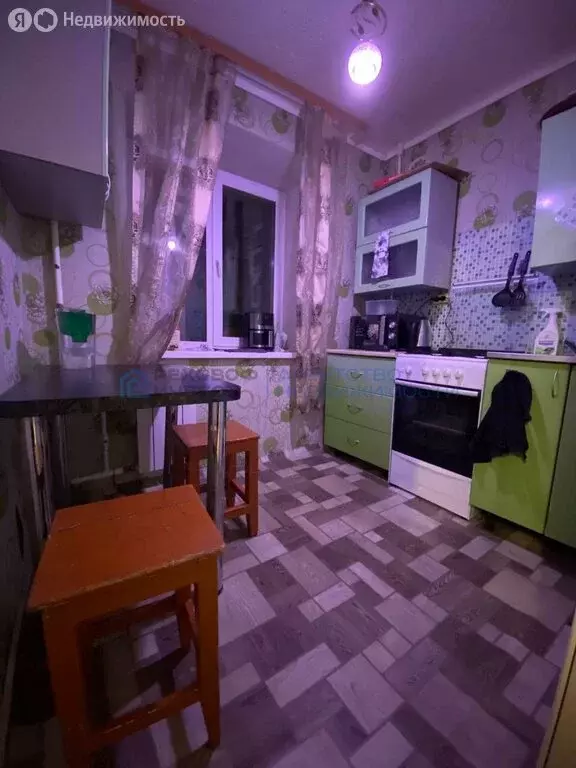 1-комнатная квартира: Белорецк, улица Карла Маркса, 50 (32.1 м) - Фото 1