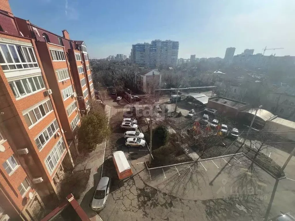 Гараж в Астраханская область, Астрахань ул. Костина, 6 (42 м) - Фото 1