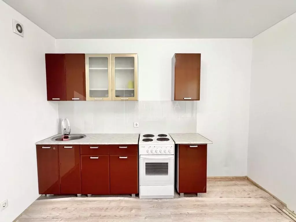 2-к кв. Тюменская область, Тюмень ул. Республики, 204к14 (61.1 м) - Фото 1