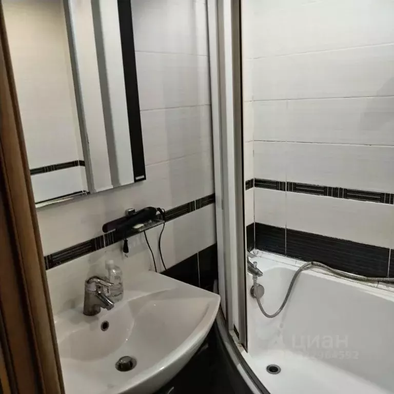 2-к кв. Белгородская область, Старый Оскол Зеленый Лог мкр, 1 (54.0 м) - Фото 2