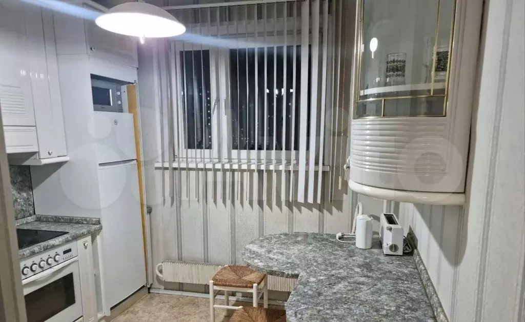 1-к. квартира, 40 м, 6/12 эт. - Фото 1