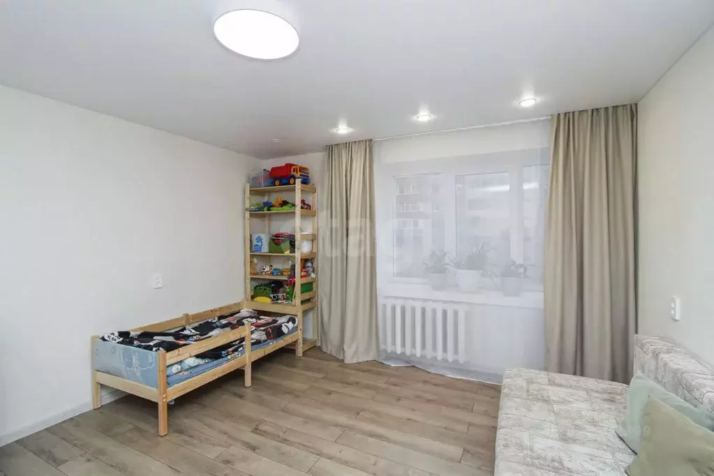 3-к кв. Тюменская область, Тюмень Ямская ул., 94 (67.0 м) - Фото 1