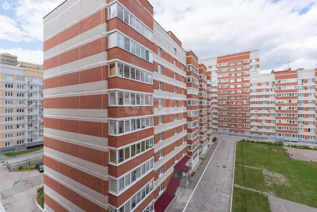 3-комнатная квартира: Пермь, Гатчинская улица, 20 (77.2 м) - Фото 0