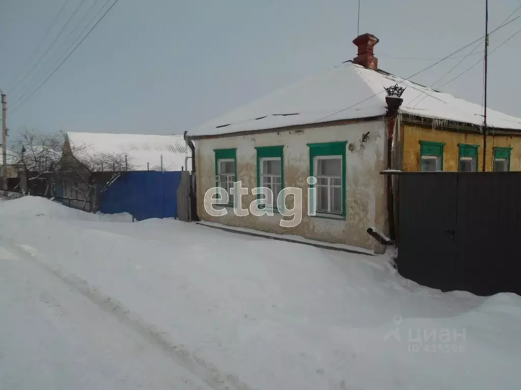 Дом в Белгородская область, Валуйки ул. Степана Разина (42 м) - Фото 0