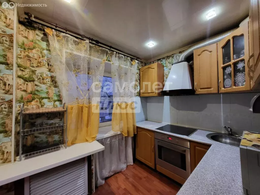 2-комнатная квартира: посёлок городского типа Мурмаши, Советская ... - Фото 1