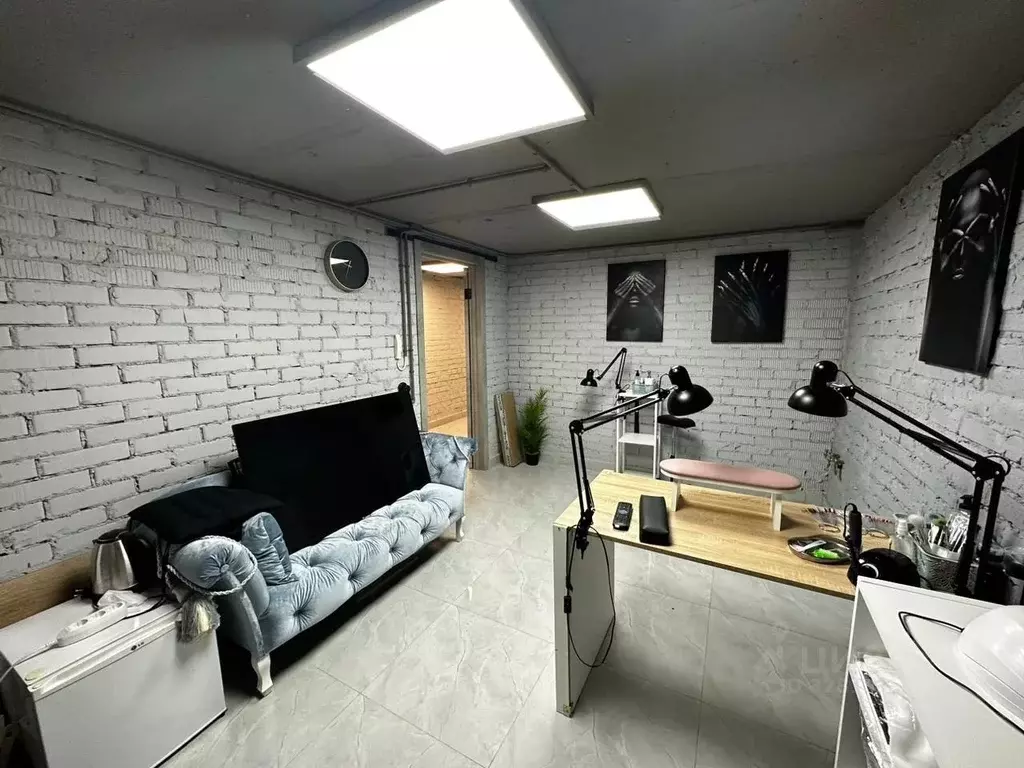 Помещение свободного назначения в Москва ул. Марии Ульяновой, 3К2 (224 ... - Фото 1