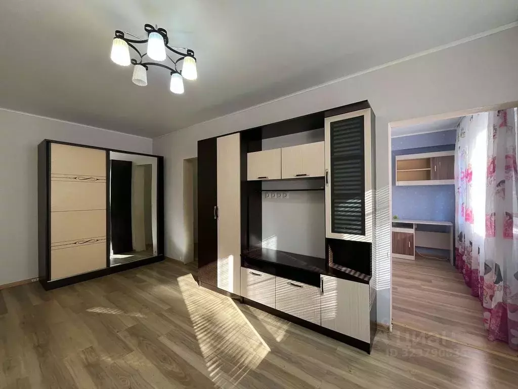 3-к кв. Астраханская область, Астрахань ул. 2-я Игарская, 6 (59.4 м) - Фото 2