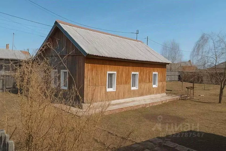 Дом в Новосибирская область, Новосибирск Смежная ул., 46 (50 м) - Фото 1