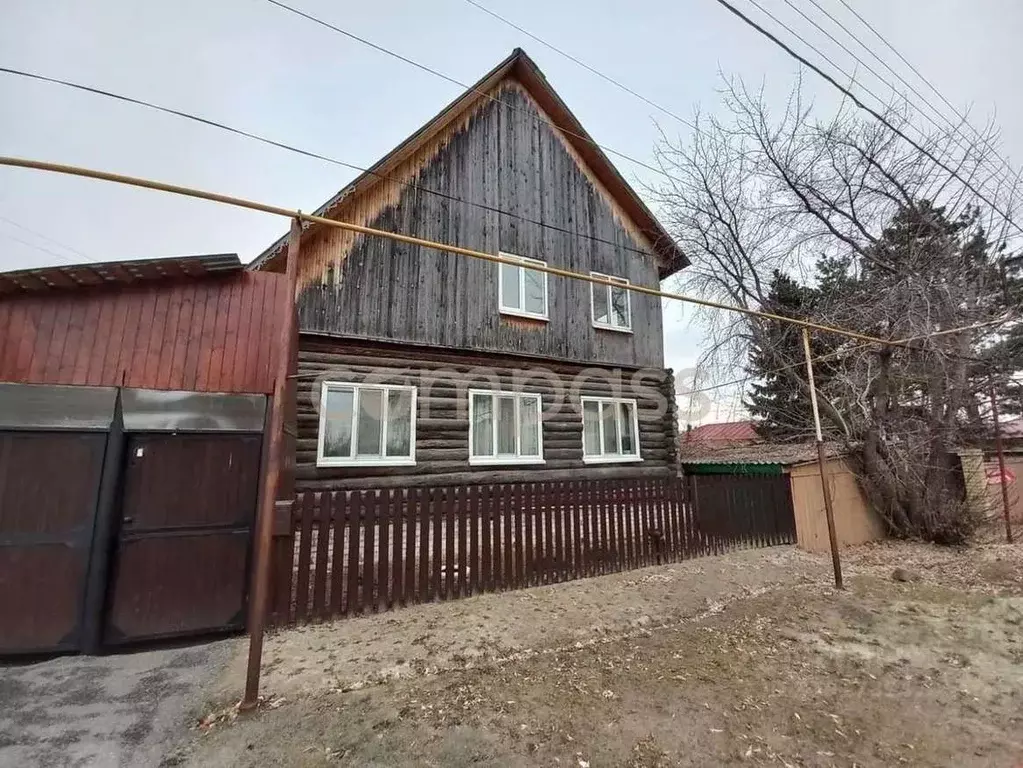 Дом в Тюменская область, Тюмень Парфеново мкр, ул. Жданова (179 м) - Фото 1