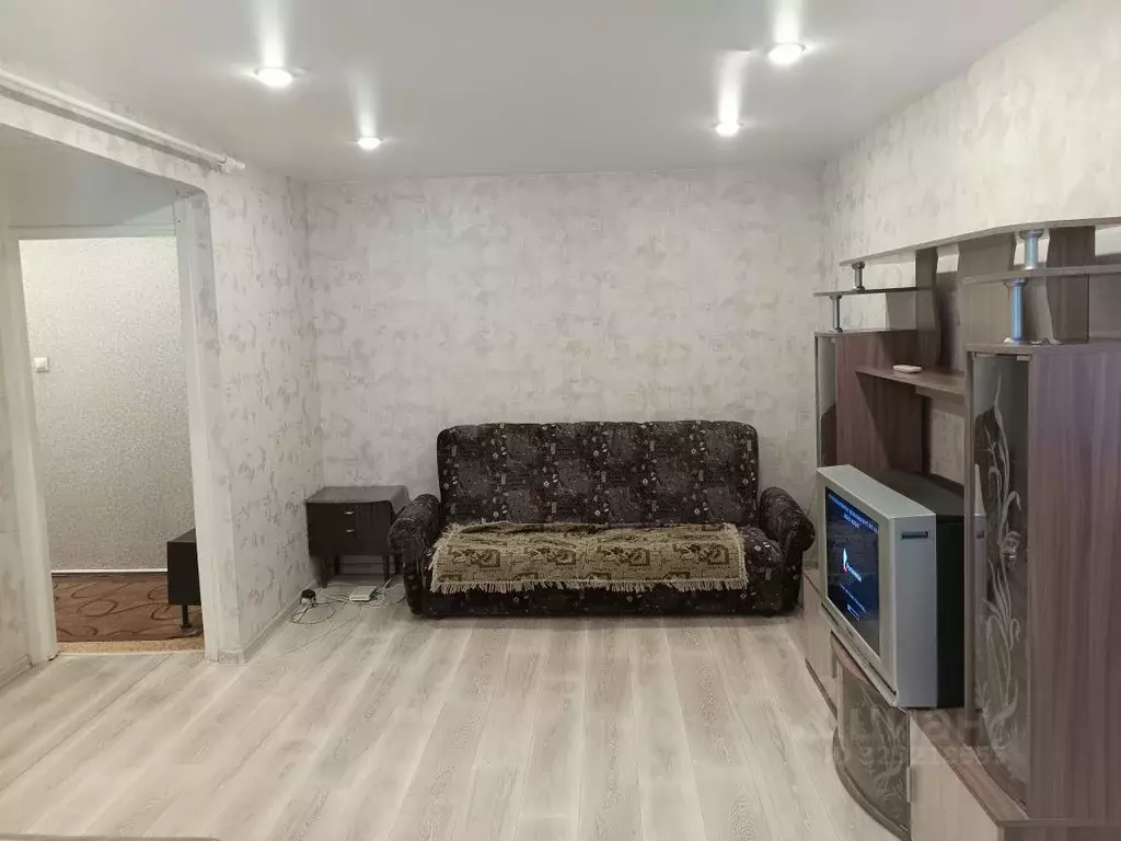 2-к кв. Тюменская область, Тюмень проезд Геологоразведчиков, 40 (45.0 ... - Фото 1