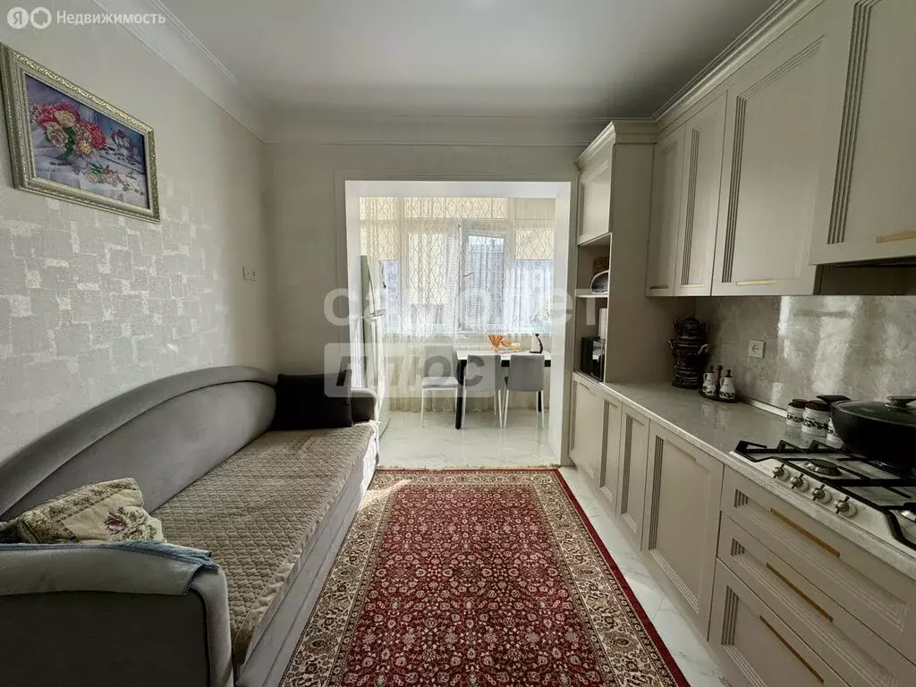 2-комнатная квартира: Каспийск, улица Камиля Гасанова, 8 (64 м) - Фото 2