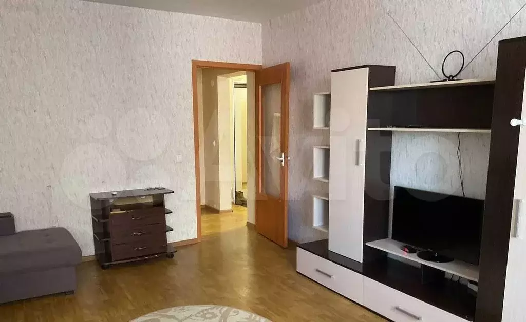 1-к. квартира, 45 м, 4/19 эт. - Фото 0