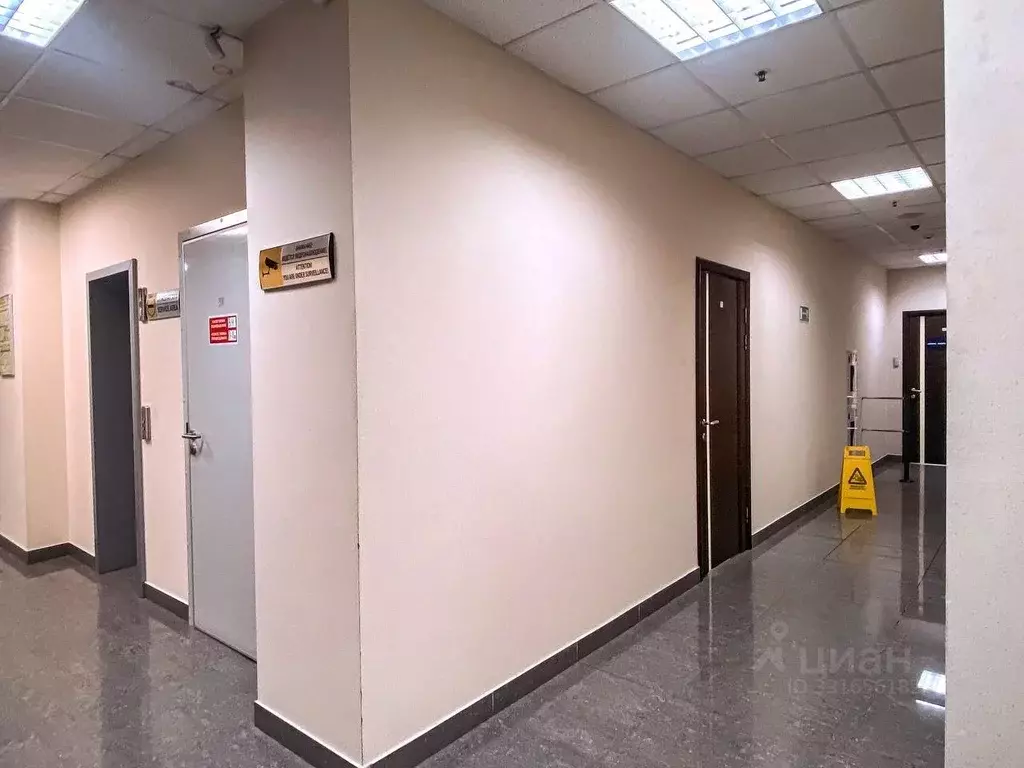 Офис в Сахалинская область, Южно-Сахалинск Комсомольская ул., 259В ... - Фото 1