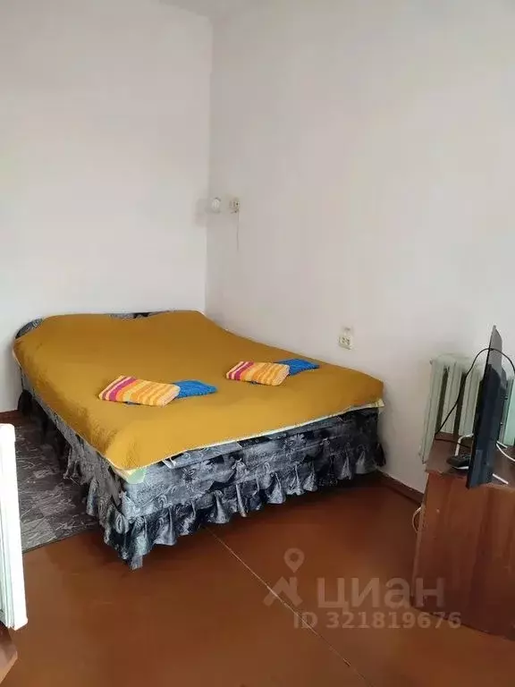 Комната Новгородская область, Валдай ул. Луначарского, 20 - Фото 0