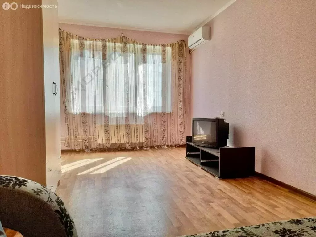 1-комнатная квартира: Краснодар, улица имени Валерия Гассия, 10 (35 м) - Фото 1