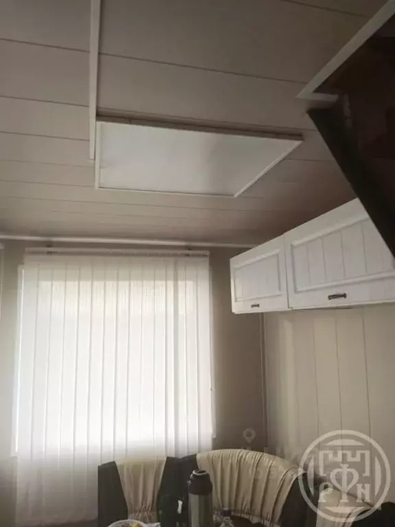 Дом в Ленинградская область, Лужский район, Скребловское с/пос, д. ... - Фото 1