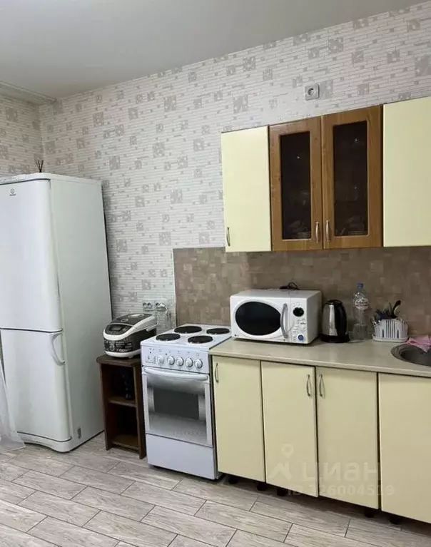 1-к кв. Омская область, Омск ул. Крупской, 13/3 (39.3 м) - Фото 2