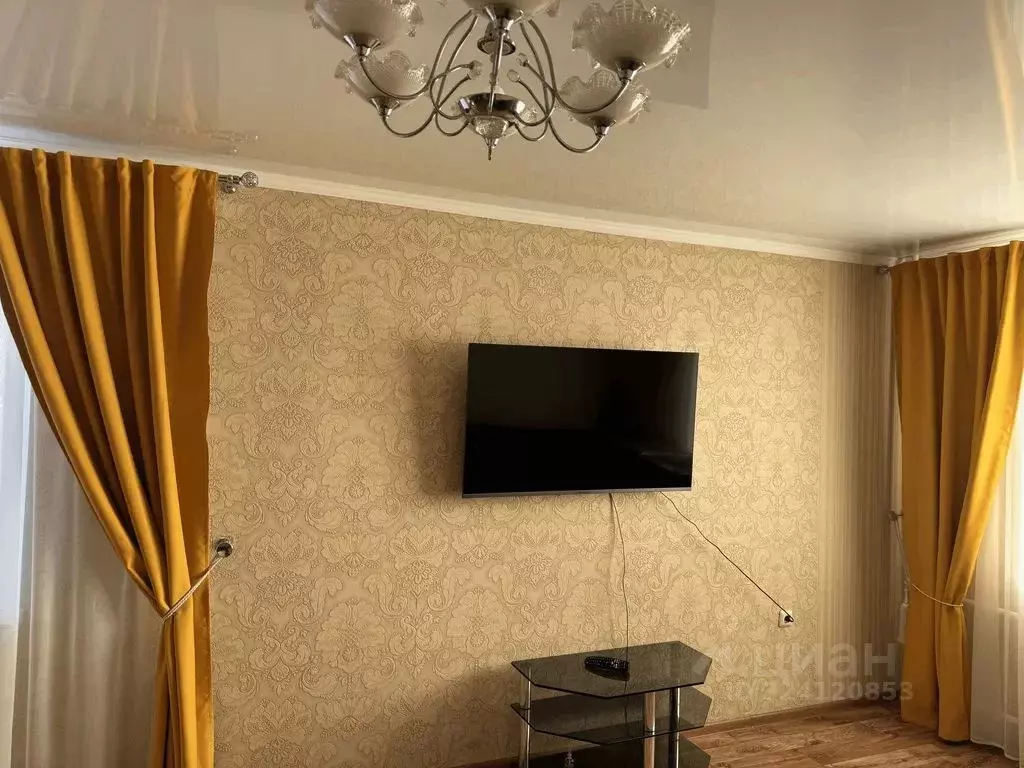 2-к кв. Татарстан, Елабуга 4/5 мкр, ул. Хирурга Нечаева, 16 (69.0 м) - Фото 2