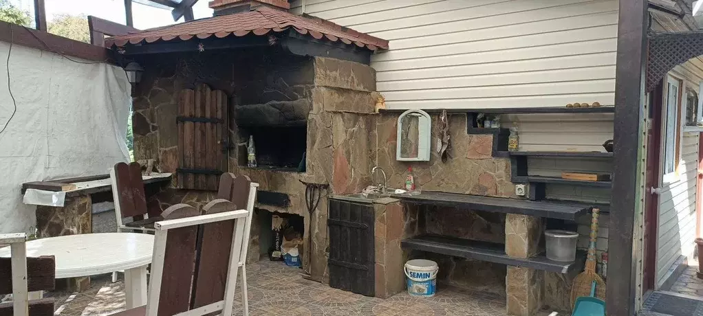 Дом в Краснодарский край, Сочи Адлер жилрайон, ул. Известинская, 42 ... - Фото 2