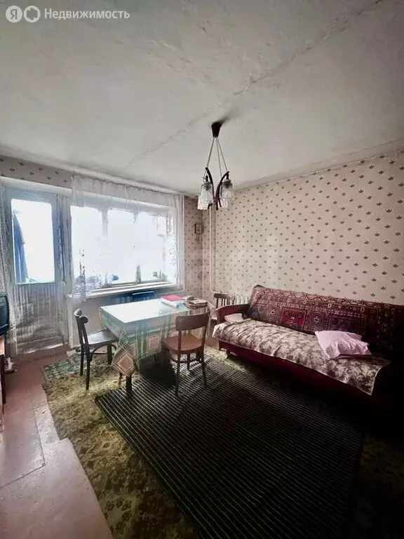 1-комнатная квартира: Топки, улица Революции, 7 (35.8 м) - Фото 0