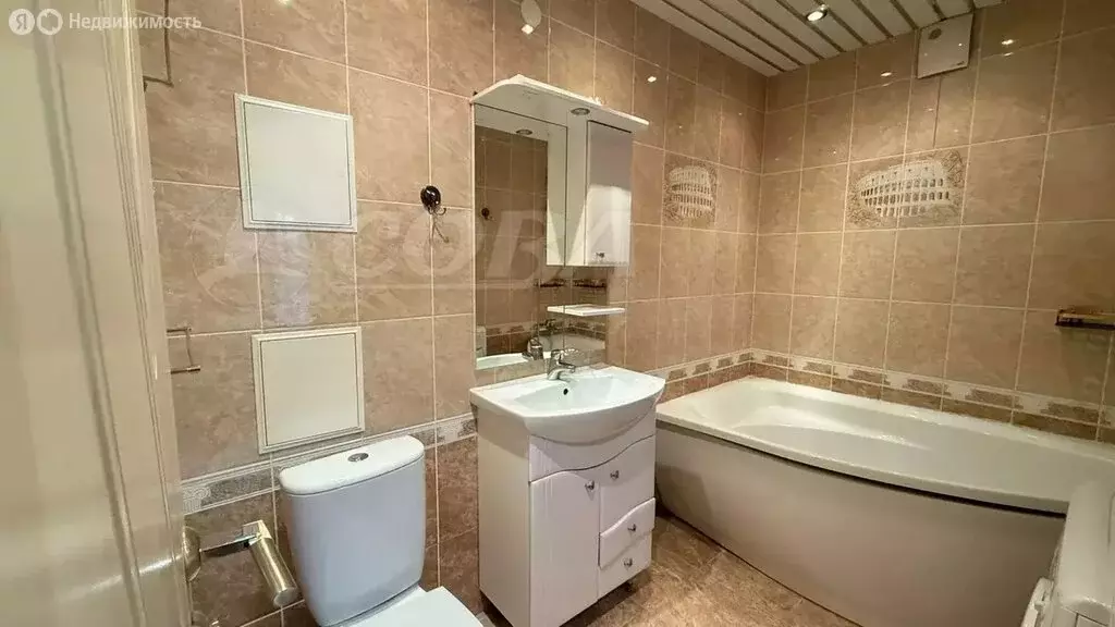 1-комнатная квартира: Тюмень, улица Ю.-Р.Г. Эрвье, 28к3 (42 м) - Фото 1