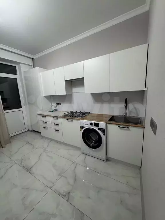 1-к. квартира, 44 м, 6/8 эт. - Фото 1