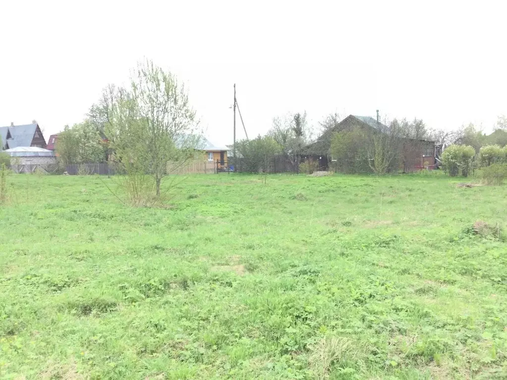 Участок в Московская область, Сергиево-Посадский городской округ, д. ... - Фото 1