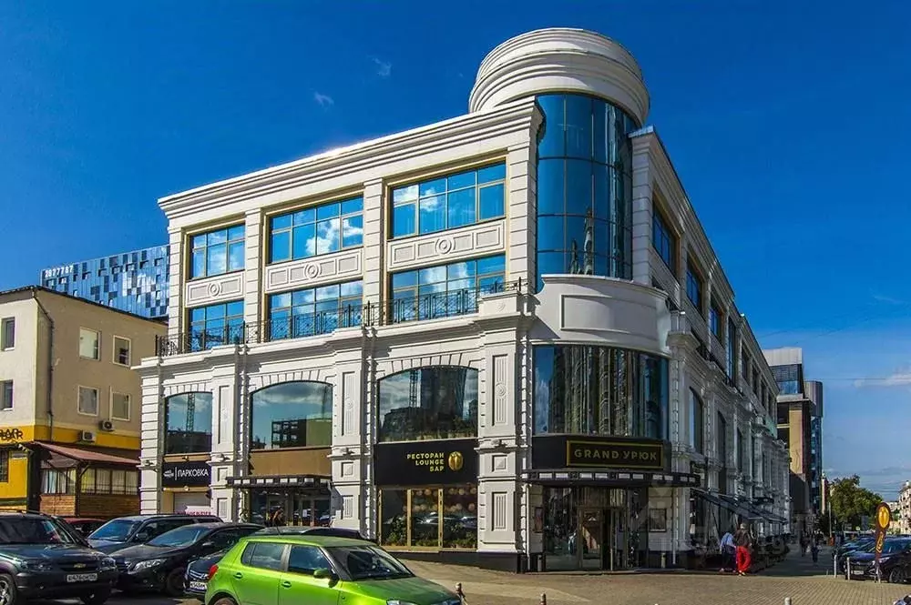 Офис в Свердловская область, Екатеринбург ул. Сакко и Ванцетти, 64 ... - Фото 1