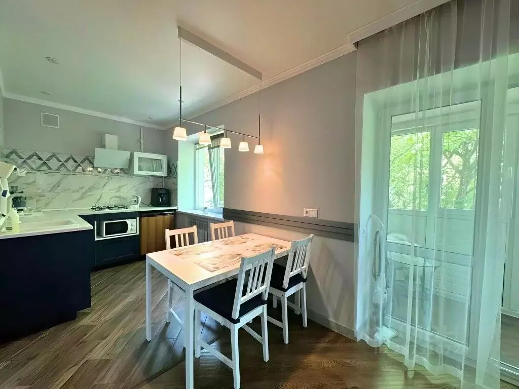 2-к кв. Ставропольский край, Пятигорск Октябрьская ул., 58А (50.0 м) - Фото 0