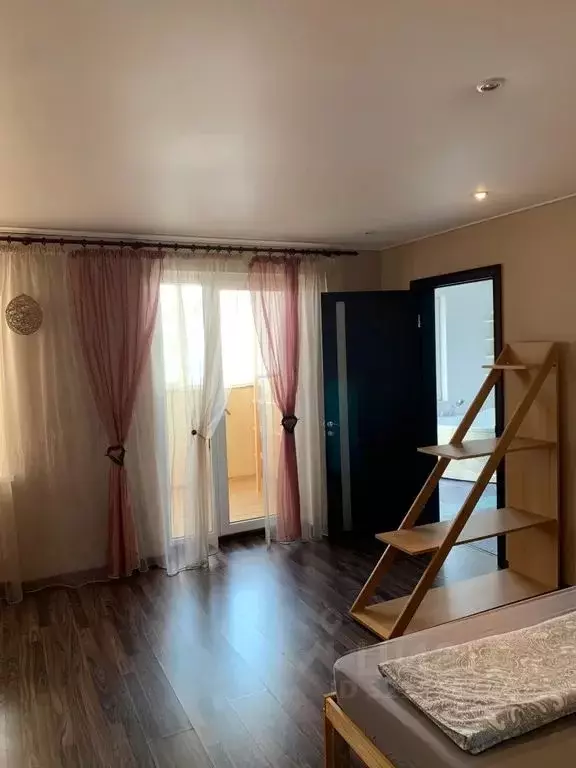 3-к кв. Челябинская область, Магнитогорск ул. Завенягина, 6 (120.0 м) - Фото 1