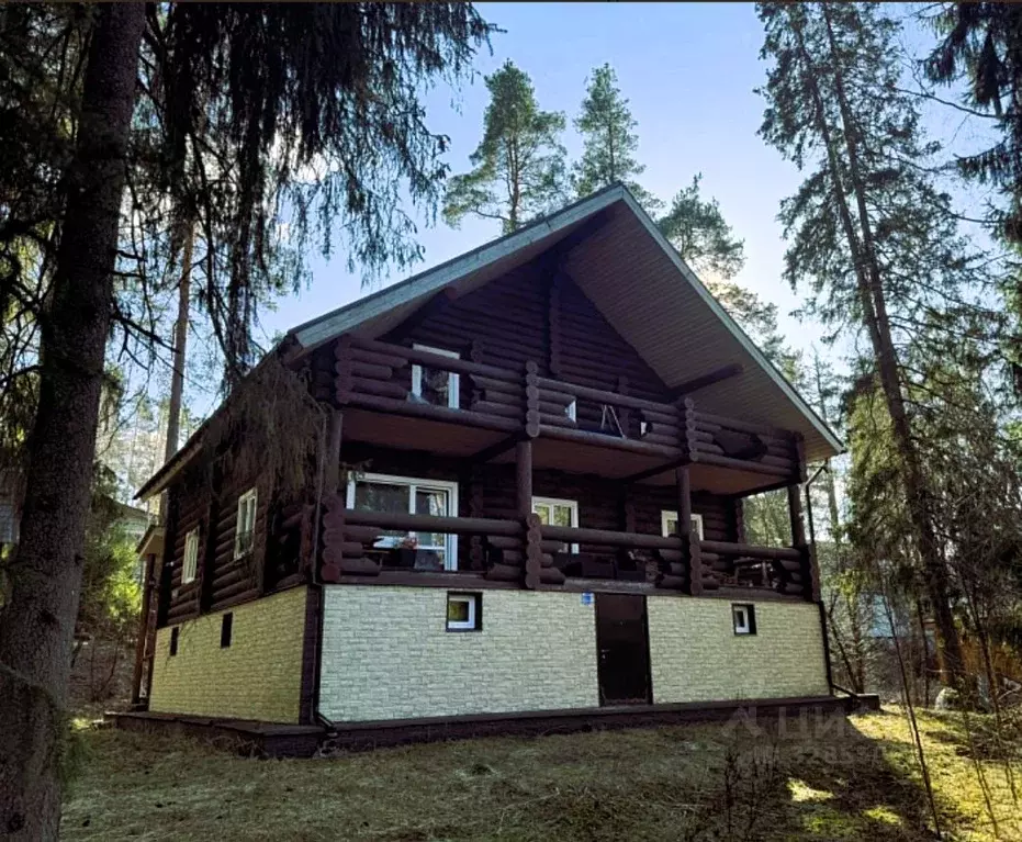 Дом в Ленинградская область, Гатчинский муниципальный округ, Вырица ... - Фото 1