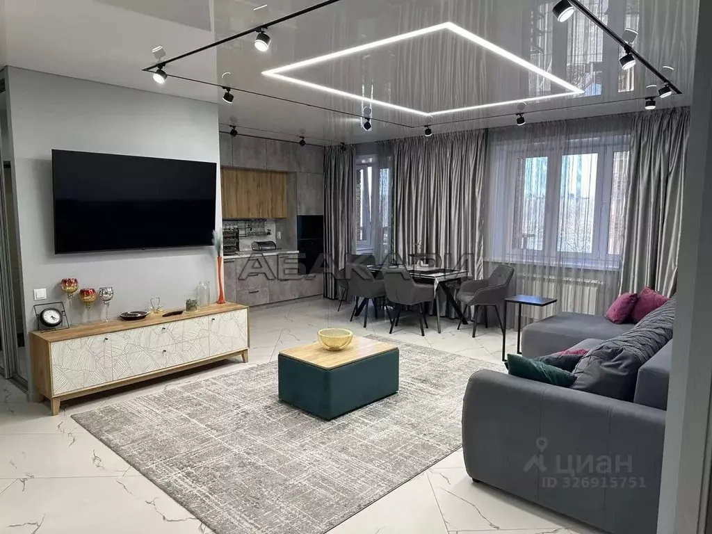 3-к кв. Красноярский край, Красноярск Парусная ул., 3 (85.0 м) - Фото 1